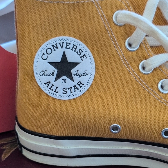 Converse Mustard High-Top Sneakers Unisex - Picture 2 of 5